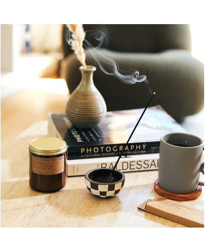 Patchouli sweetgrass standard - P.f candle co 2