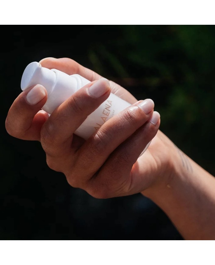 Contour des yeux - Alaena