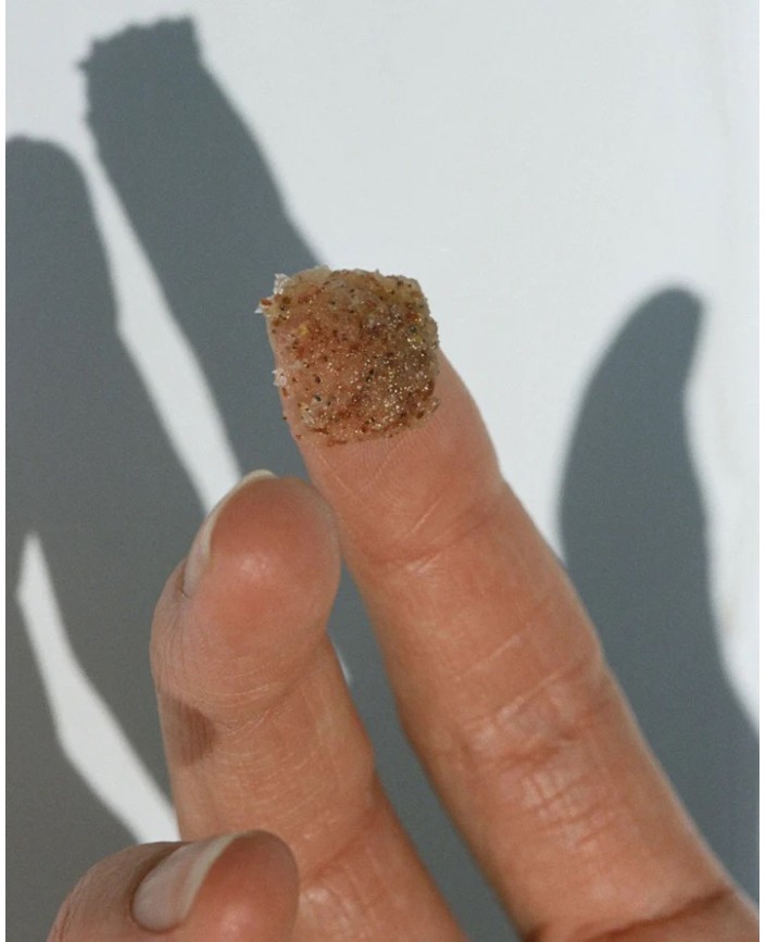 270 gommage doux pour levres - L:a bruket